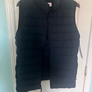 Calvin Klein Navy Puffer Vest size S